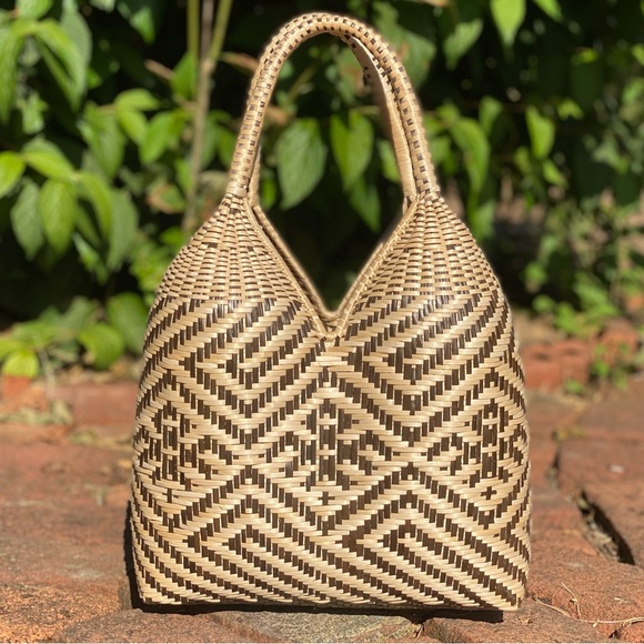 NWOT Handmade Natural Fiber Basket Purse - Picture 6 of 9